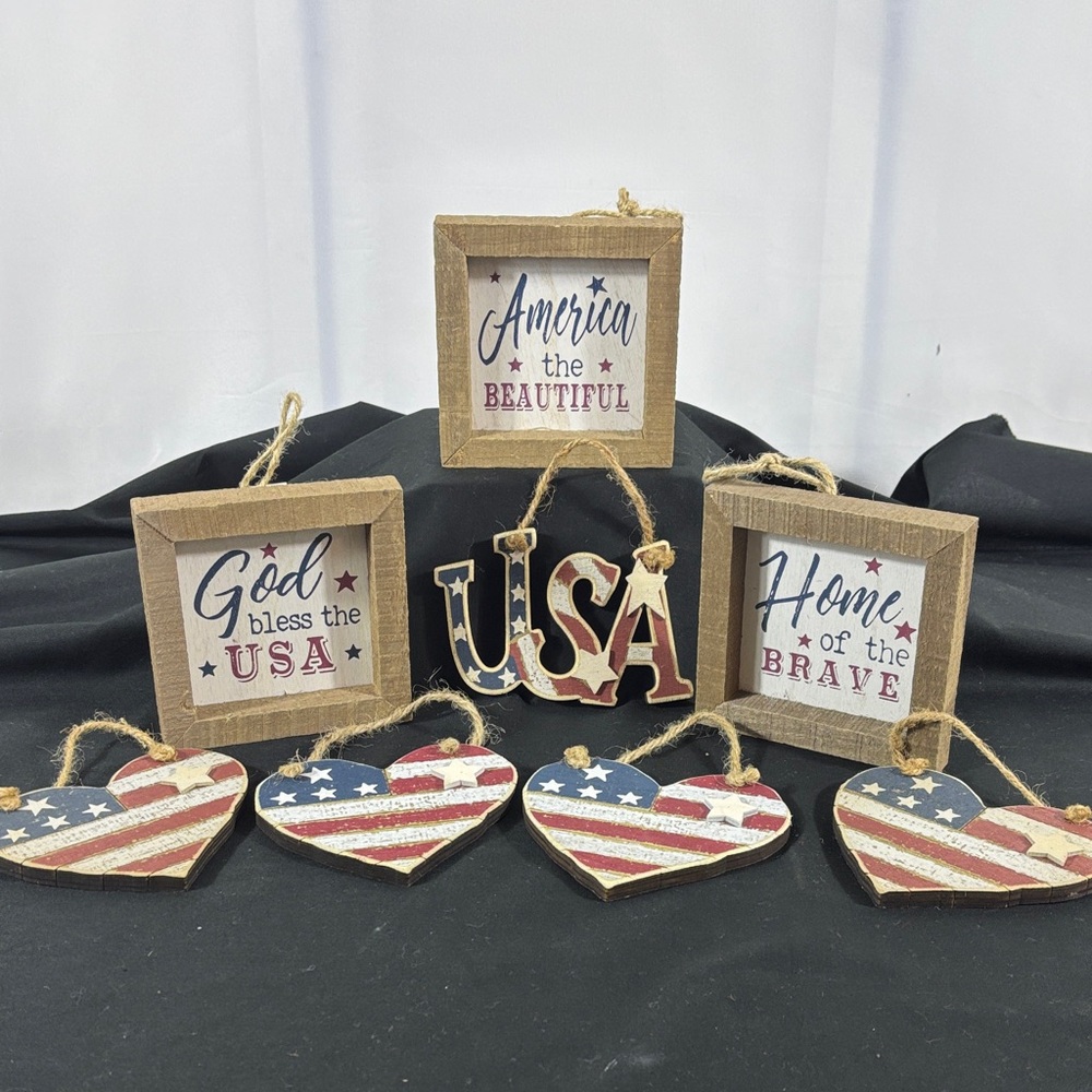 Hobby Lobby Patriotic USA Wood Ornament Set - Red, White, Blue